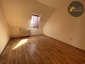 Prodej rodinného domu, Hrobce, Hlavní, 323 m2