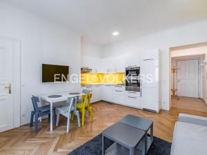 Pronájem bytu 2+kk, Praha - Bubeneč, Šmeralova, 52 m2