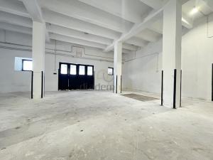 Pronájem skladu, Jindřichův Hradec, U Dolního Skrýchova, 500 m2