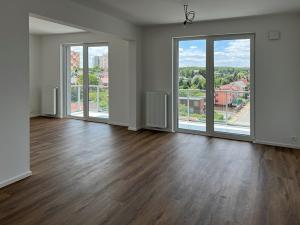 Prodej bytu 4+kk, Praha - Horní Měcholupy, Milánská, 101 m2