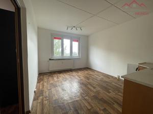 Pronájem bytu 2+kk, Chomutov, Školní pěšina, 37 m2