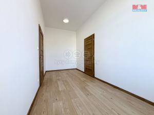 Pronájem bytu 3+kk, Bzenec, náměstí Svobody, 59 m2