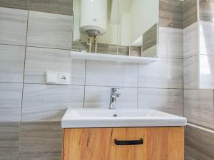 Prodej bytu 2+kk, Trutnov, Voletinská, 43 m2