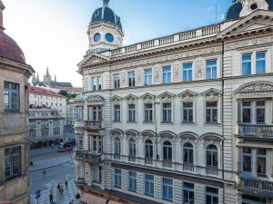 Prodej bytu 1+kk, Praha - Malá Strana, Mostecká, 24 m2