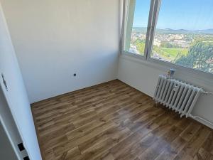 Pronájem bytu 2+kk, Ústí nad Labem, U Panského dvora, 34 m2