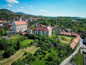 Prodej komerční nemovitosti, Žitenice, 3623 m2