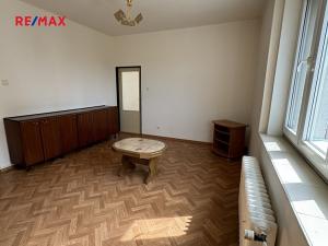 Pronájem bytu 2+kk, Kladno, Čermákova, 52 m2