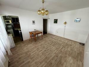 Prodej bytu 1+kk, Hradec Králové, Třebechovická, 35 m2