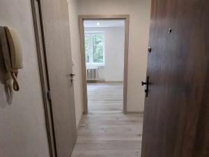 Pronájem bytu 1+kk, Kladno - Kročehlavy, U výtopny, 28 m2