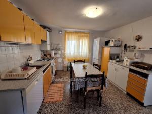 Prodej rodinného domu, Baška, Chorvatsko, 130 m2