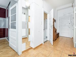 Prodej bytu 3+kk, Praha - Holešovice, U Vody, 53 m2