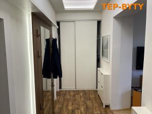 Prodej bytu 3+kk, Teplice, U Hadích lázní, 83 m2