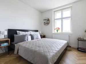 Pronájem bytu 2+kk, Praha - Vinohrady, Bořivojova, 47 m2