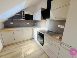 Pronájem bytu 2+kk, Šternberk, Radniční, 63 m2