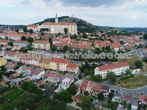 Pronájem bytu 2+1, Mikulov, Kpt. Jaroše, 51 m2