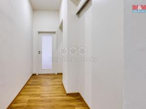 Pronájem bytu 3+kk, Karlovy Vary, Dr. Engla, 64 m2