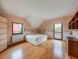 Prodej vícegeneračního domu, Roztoky, Nad Vltavou, 232 m2