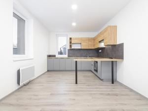 Prodej bytu 3+kk, Ostrava, Zárubecká, 84 m2