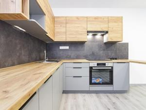 Prodej bytu 3+kk, Ostrava, Zárubecká, 84 m2