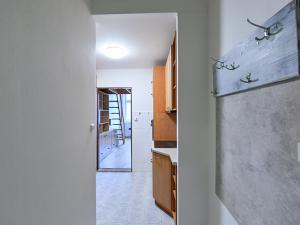 Pronájem bytu 3+kk, Praha - Žižkov, Lupáčova, 47 m2