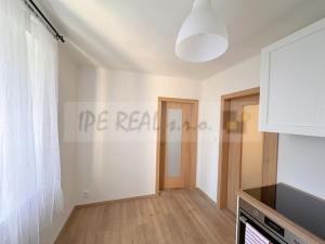 Pronájem bytu 1+1, Kladno, Sevastopolská, 32 m2