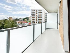 Pronájem bytu 2+kk, Teplice, Novoveská, 46 m2