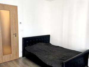 Pronájem bytu 1+kk, Praha - Stodůlky, Toufarova, 34 m2