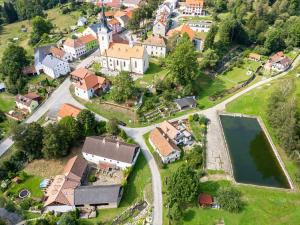 Prodej zemědělské usedlosti, Rožmitál na Šumavě, 700 m2