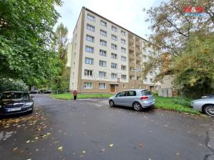 Pronájem bytu 1+1, Karlovy Vary, Krymská, 45 m2