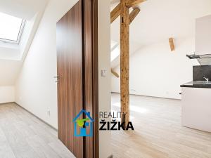 Pronájem bytu 2+kk, Rousínov, Sušilovo náměstí, 60 m2