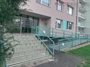 Prodej bytu 2+kk, Praha - Horní Měcholupy, Boloňská, 42 m2