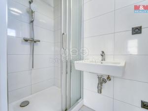 Pronájem bytu 2+kk, Praha, Donovalská, 27 m2