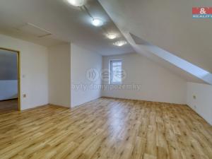 Prodej rodinného domu, Králův Dvůr - Karlova Huť, Na Poříčí, 261 m2