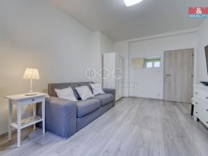 Prodej bytu 2+kk, Praha - Žižkov, Buchovcova, 44 m2