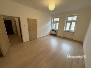 Pronájem bytu 1+1, Jihlava, Seifertova, 36 m2