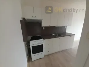 Dražba bytu 4+1, Praha - Černý Most, Generála Janouška, 96 m2