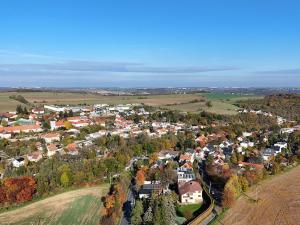 Prodej bytu 3+1, Únětice, Černovolská, 189 m2