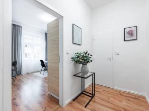 Prodej bytu 2+kk, Praha - Žižkov, Žerotínova, 43 m2