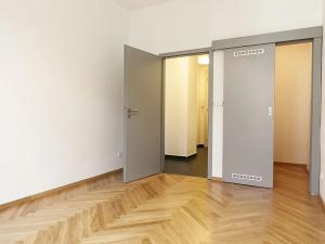 Pronájem bytu 2+kk, Praha - Vršovice, Finská, 52 m2