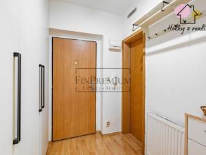 Prodej bytu 2+kk, Jesenice, K Šátalce, 41 m2