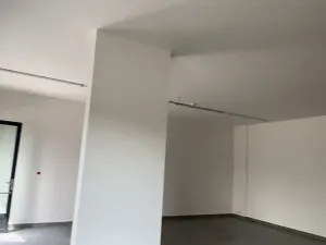 Pronájem obchodního prostoru, Praha - Vysočany, Čerpadlová, 80 m2