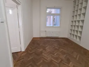 Pronájem bytu 4+1, Praha - Staré Město, Celetná, 90 m2