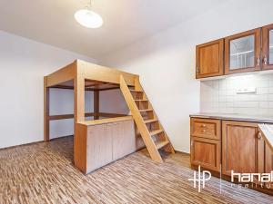 Prodej bytu 1+kk, Olomouc, Jeremenkova, 22 m2