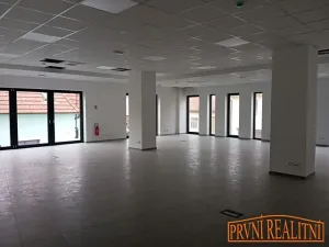 Pronájem kanceláře, Uherský Brod, Horní Valy, 72 m2