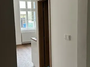 Pronájem bytu 2+kk, Teplice, Jankovcova, 37 m2