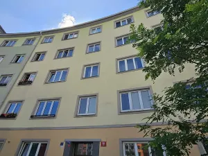 Prodej bytu 3+1, Praha - Žižkov, Basilejské náměstí, 94 m2