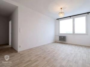 Pronájem bytu 2+kk, Praha - Kobylisy, Třebenická, 40 m2