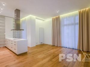 Pronájem bytu 2+kk, Praha - Vinohrady, Laubova, 74 m2