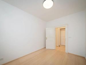 Pronájem bytu 3+kk, Praha - Smíchov, Na bělidle, 54 m2