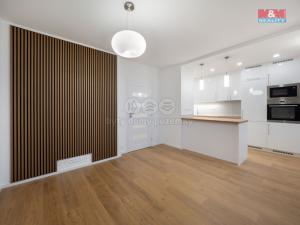 Prodej bytu 3+kk, Praha - Bohnice, Zelenohorská, 78 m2